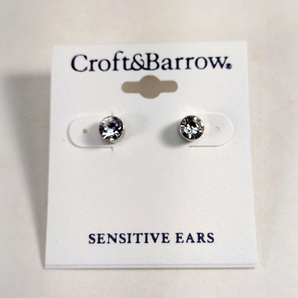 Croft & Barrow Silver tone Round Crystal Stud Earrings | 2/$30 | Fashion Jewelry - Picture 1 of 8